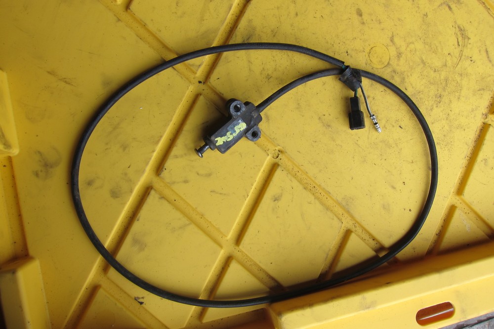 SUZUKI GS500E KICKSTAND SIDE KICK STAND SENSOR