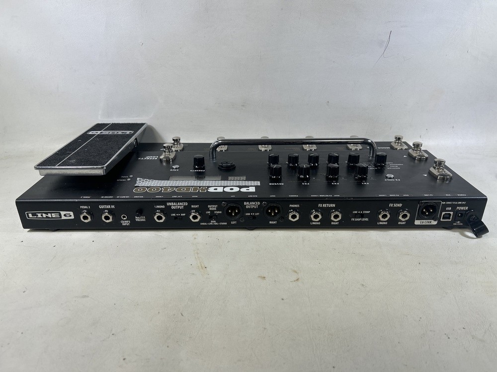 Line 6 POD HD400 Multi-Effect and Amp Modeler