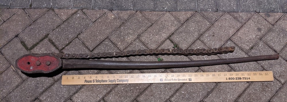 Vintage Vulcan 46" Pipe Chain Wrench Tool