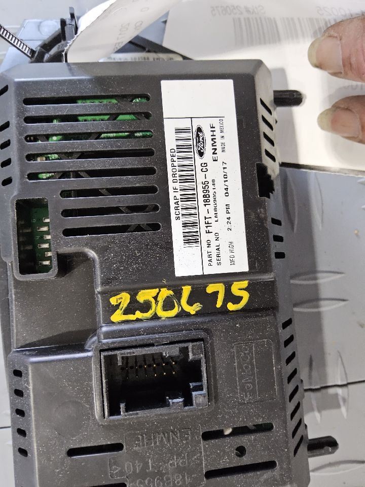 2015-2018 Ford Focus Front 4.2" Display Screen