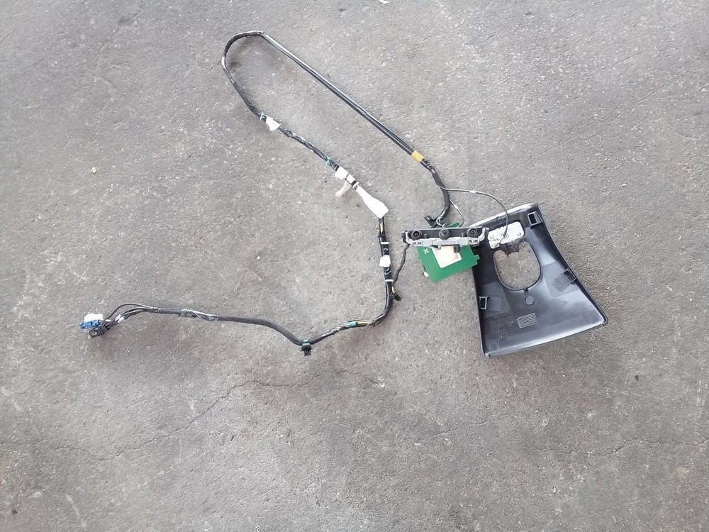 TESLA 3   2022 Windshield Mounted Camera/Projector 359743