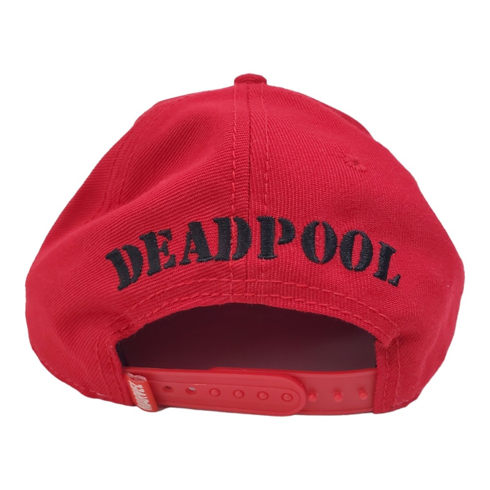 DEADPOOL Hat One Size Red Black MARVEL COMICS Embroidered EYES Logo Fitted
