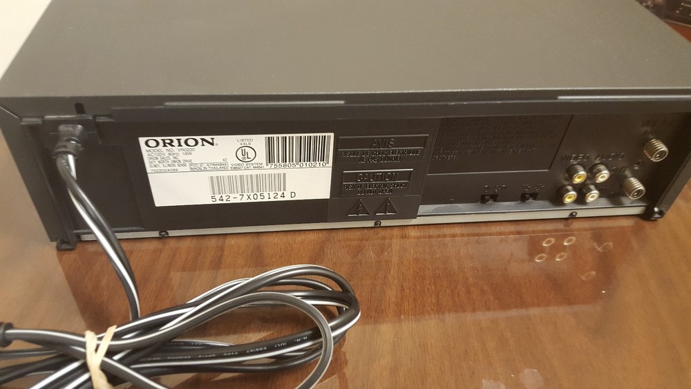 ORION VHS VIDEO CASSETTE RECORDER 2 HEAD/ON SCREEN PROGRAMMING MODEL # VR0220