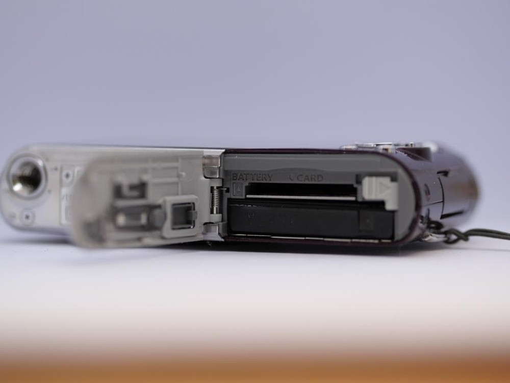 Panasonic Lumix DMC-FX60 Compact Digital Camera with Charger and Strap