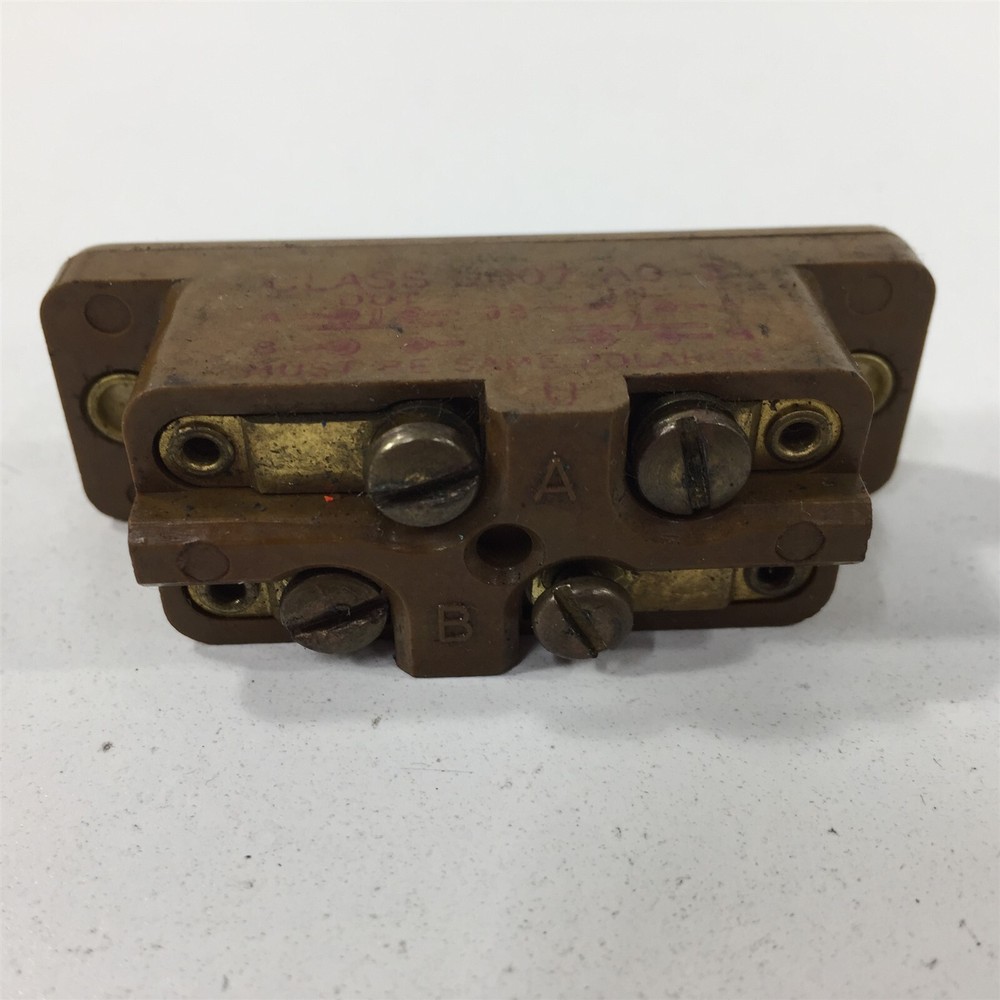 (2) Square-D 9007 A0-2 Microswitch - Lot of 2