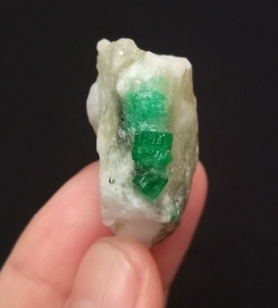 Emerald from Sawat Kpk Pakistan.