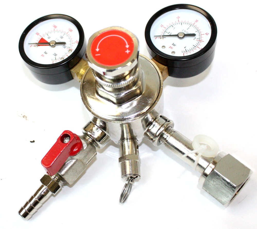 Dual Gauge CO2 System Regulator Shutoff Valve HFS 4 Homemade Brewing Draft Beer
