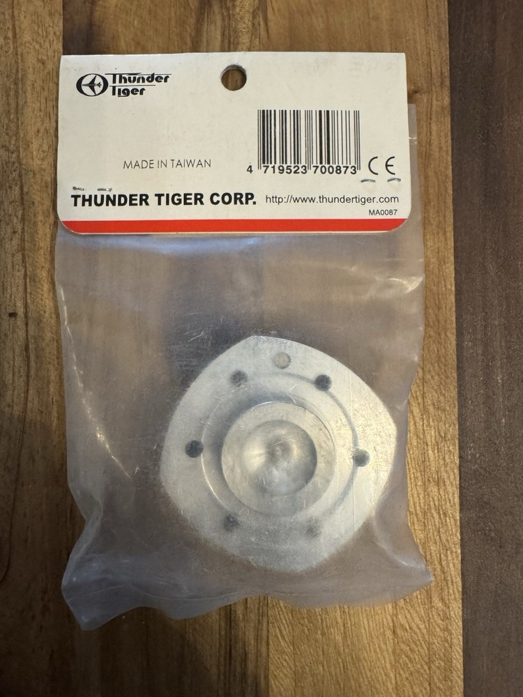Thunder Tiger AA0302 Cylinder Head,PRO-61