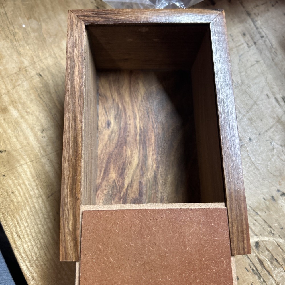 URN for dog Or Cat Ashes