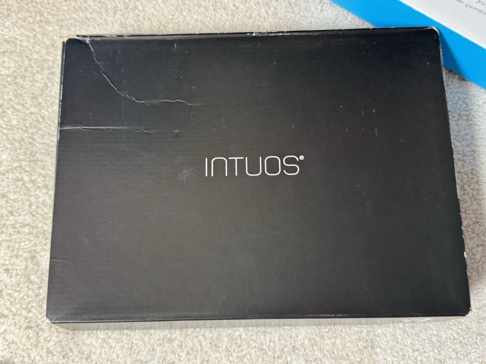 Wacom Intuos Art Graphics Tablet USB Wired Connectivity