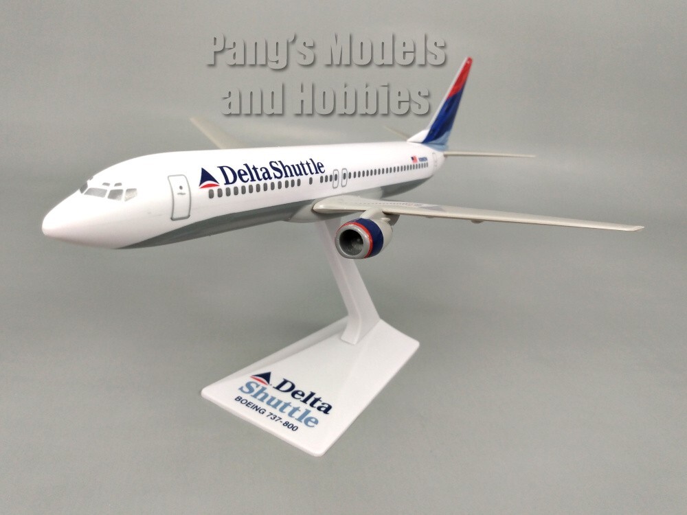 Boeing 737-800 737 Delta Shuttle "Flying Colors" 1/200 Scale Model