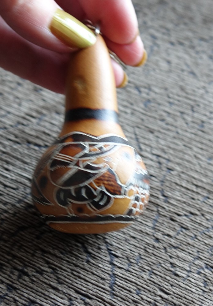 Gourd Keyring with Llama, Hut & Native Made in Peru
