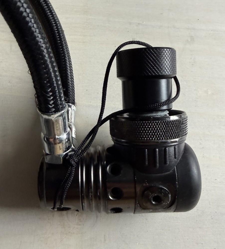 DGX Xtra Sidemount Regulator Set
