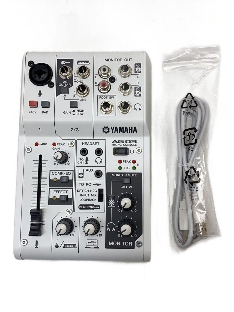 YAMAHA AG03 MIXER Used