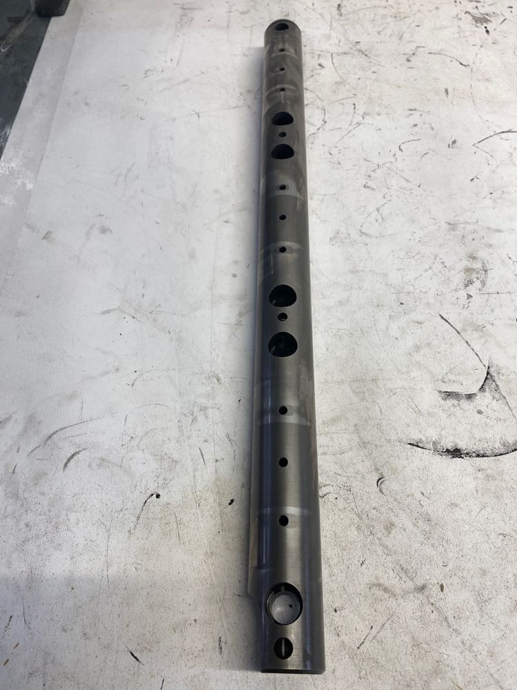 Cummins ISX Engine Valvetrain 3683310 (525-12750)