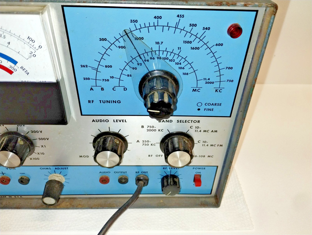 B&K Model 970 Transistor Analyst, Pwr Supply, VOM, RF Generator, UNTESTED