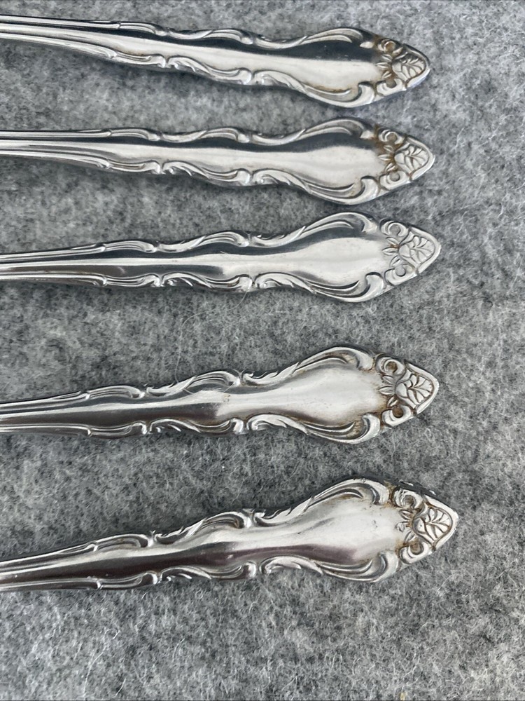 5 TOWLE/SUPREME CUTLERY STAINLESS FLATWARE, "PIERRE" PATTERN, SALAD FORKS