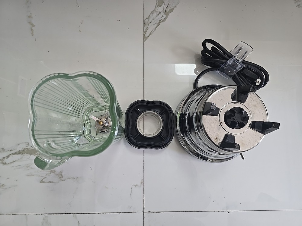 Waring Pro Commercial Blender Model 34BL87 Complete Chrome