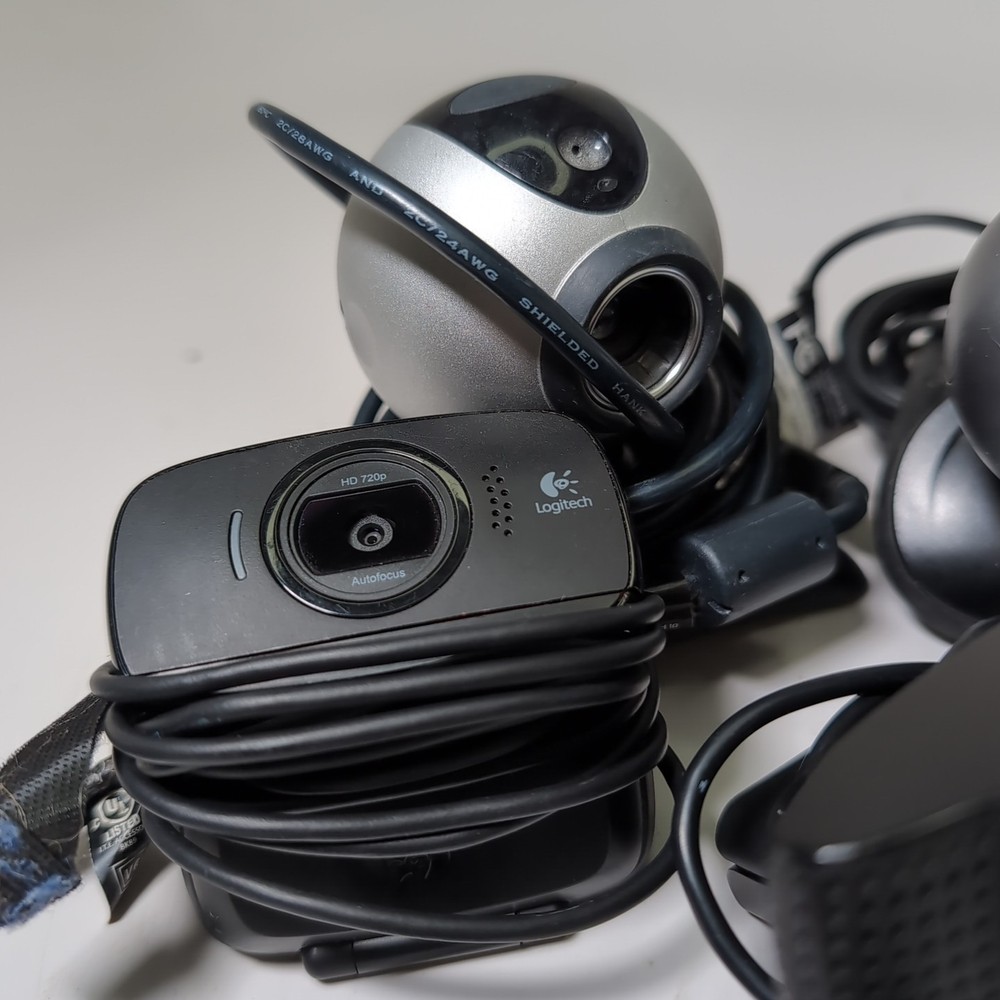 LOT OF 8 MIX MAKES/MODELS LOGITECH/Generic USB WebCam WORKING