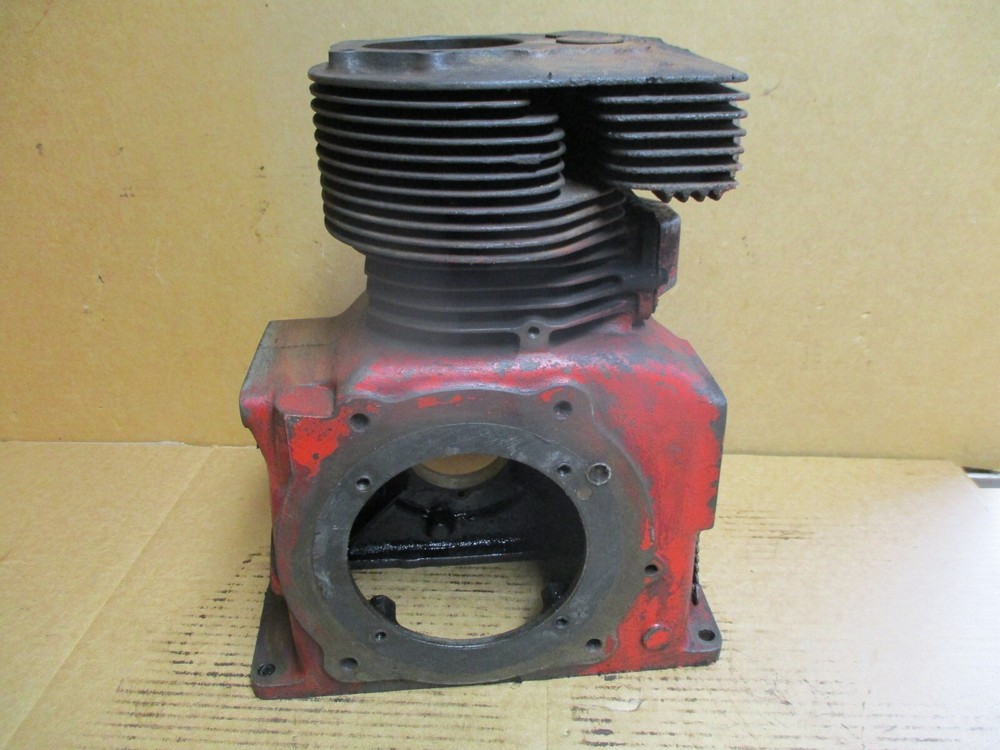 Briggs & Stratton 10HP 243434 Block Speedex Tractor