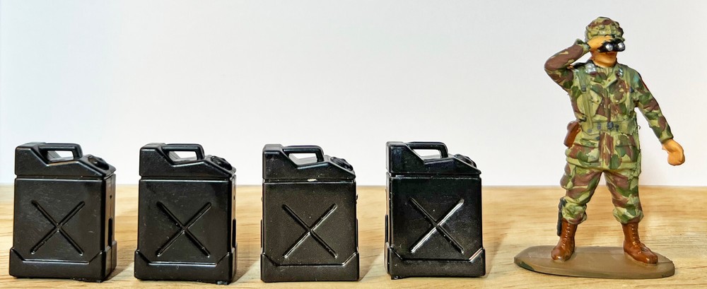 4 "Jerry Cans" - (54mm toy soldier shown for scale)