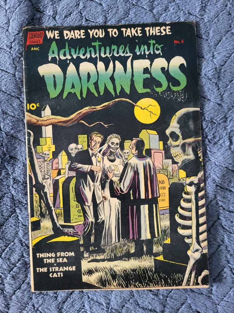 ADVENTURES INTO DARKNESS #6 - 1952 - (FN-/FN) - Standard Comics- Pre code horror