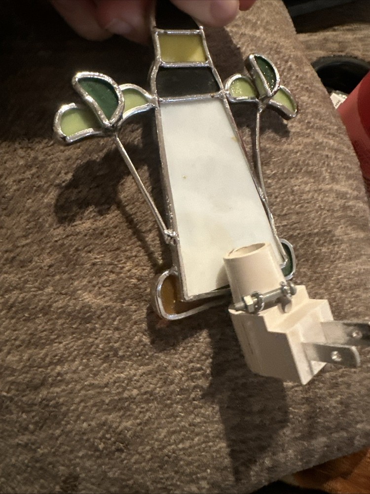 Stained Glass Lighthouse Plug in Night Light on/off switch Works
