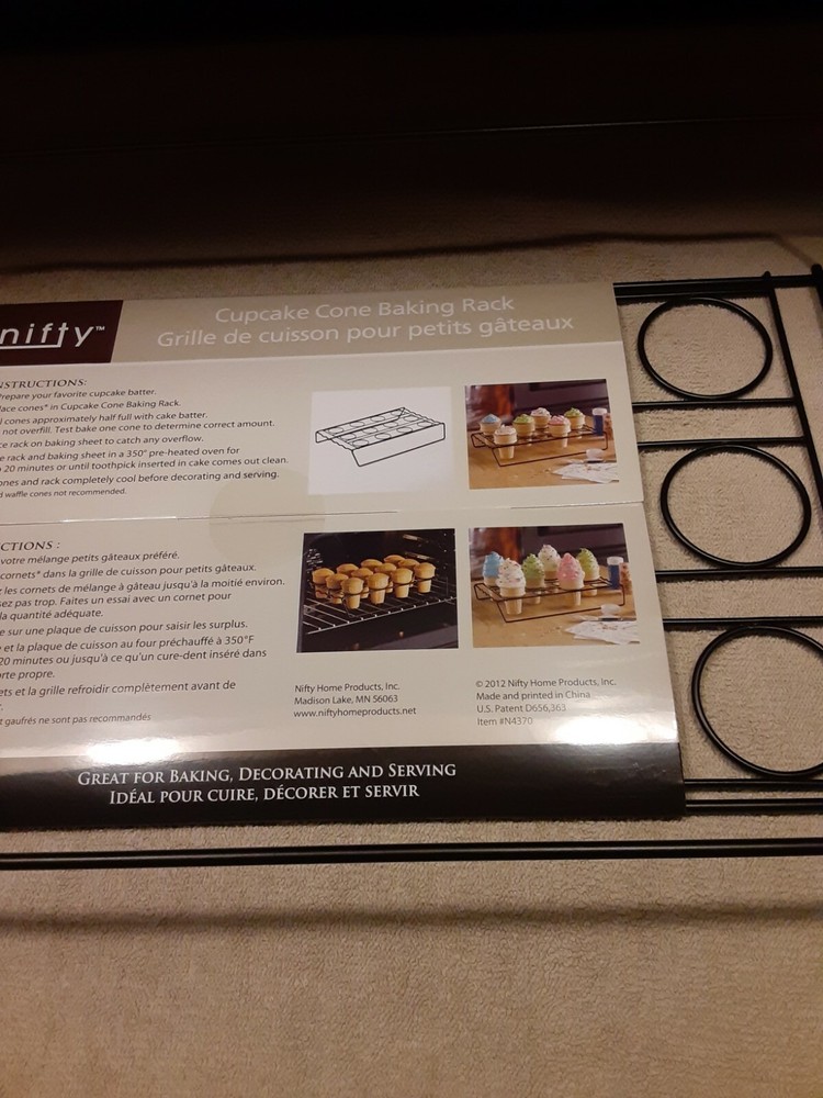 Nifty Cupcake Baking Rack New