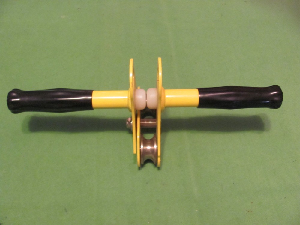 Trolley - Hornet with Built-In Handlebars.