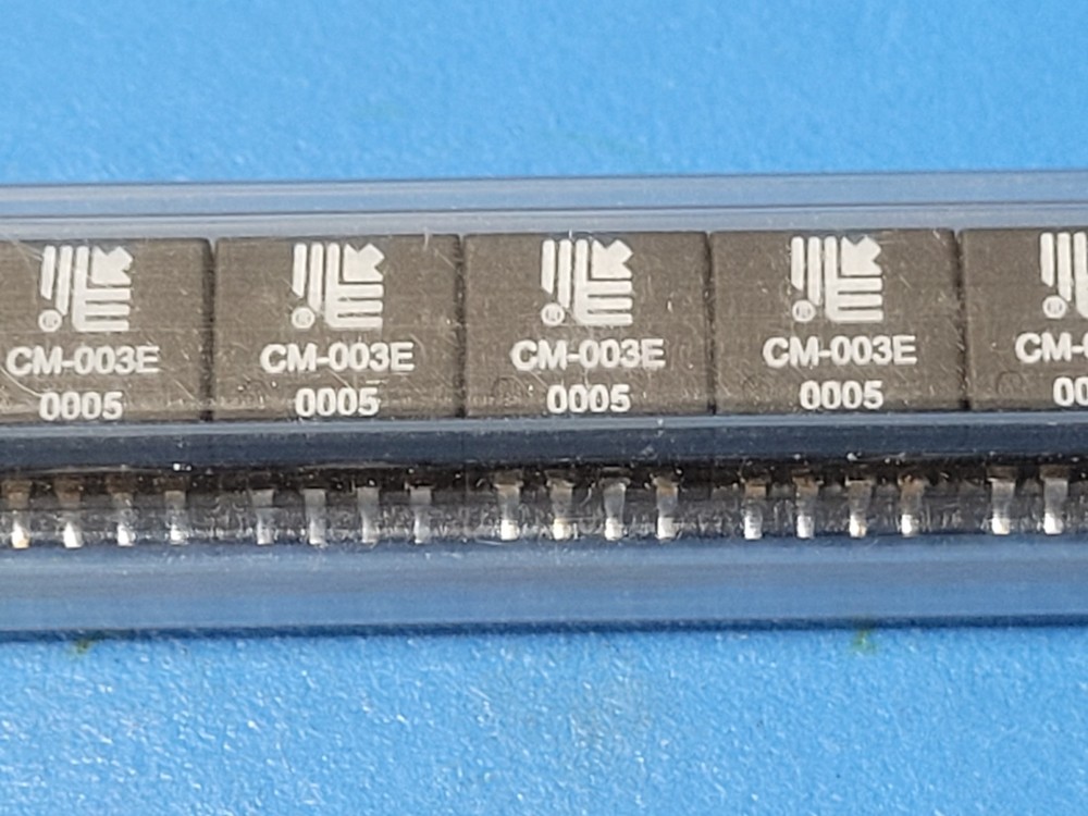 (1 PC) CM-003E POWER MODULE SMD OBSOLETE