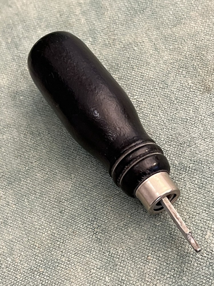 VECTOR ELECTRONICS P156 TOOL FOR T49 TERMINAL, BLACK WOOD HANDLE