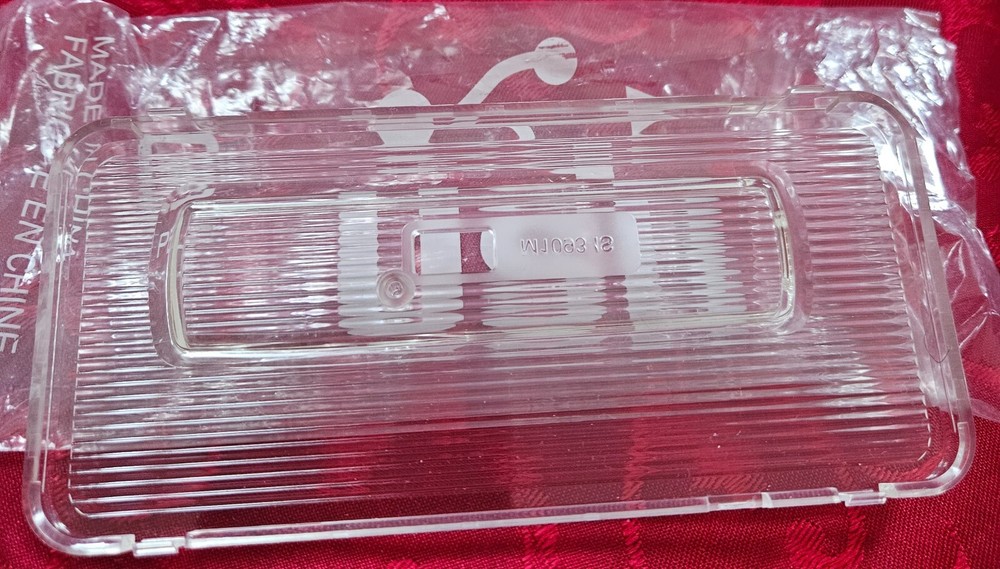 Vintage Plastic USB holder