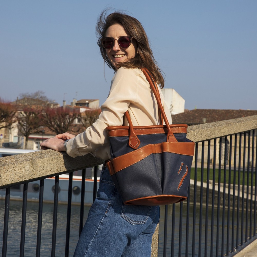 Antares Deauville grooming bag