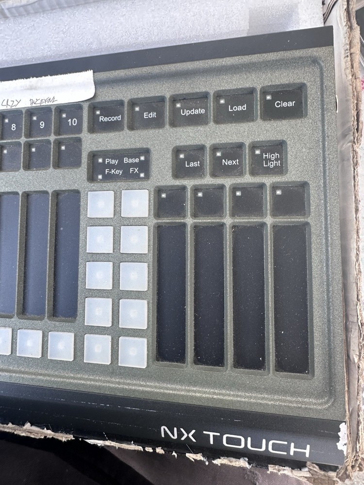 Obsidian NX Touch DMX Lighting Controller Tested and USB Cable