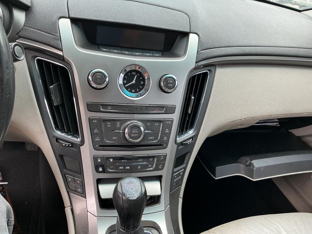 CTS 2009 Glove Box 4921173
