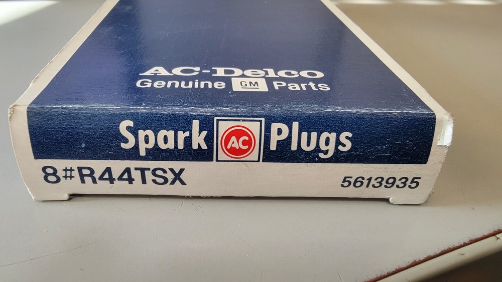 8 X Spark Plug Conventional GENUINE ACDelco R44TSX