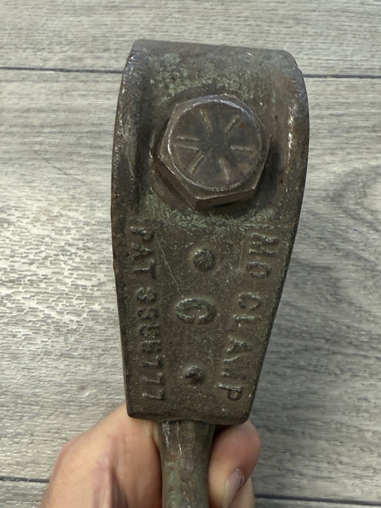 MO CLAMP -C- PAT# 3355777