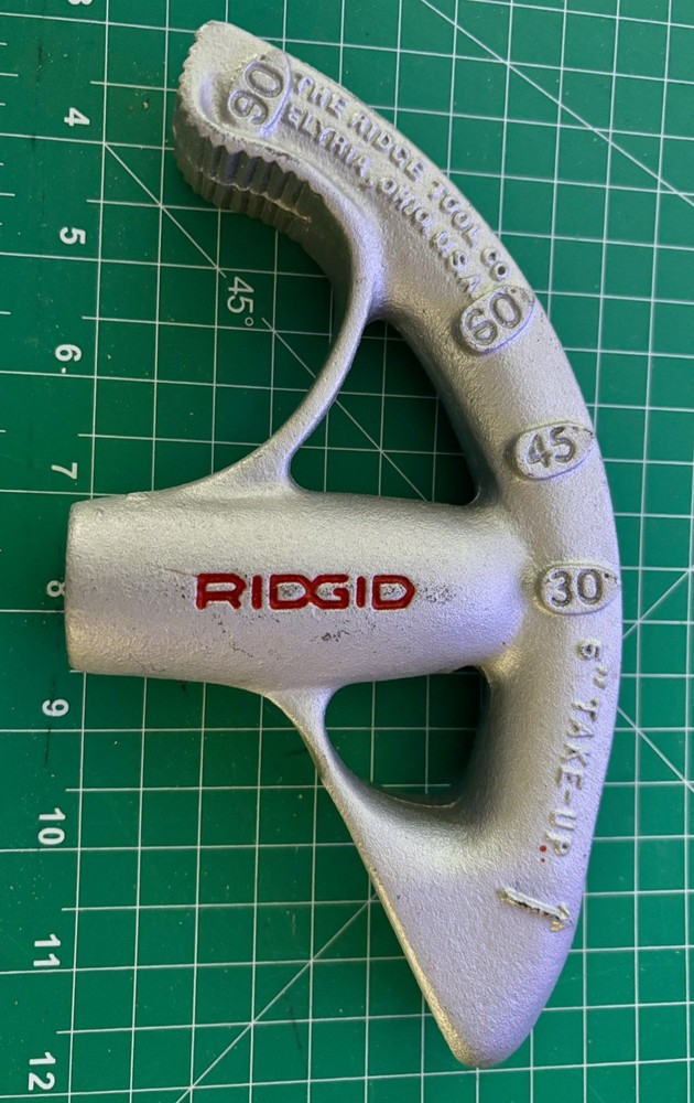 RIDGID B-1677 1/2” Thin-Wall Conduit Bender, bending to 4” inside radius