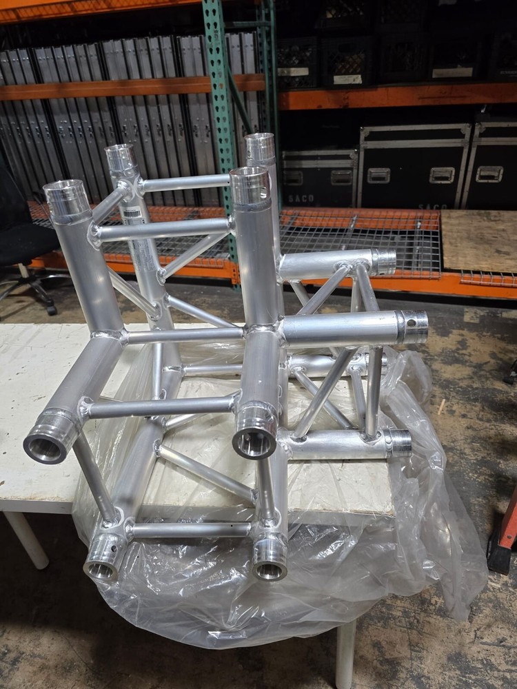3 Way Corner Quad Truss 290mm - 90°