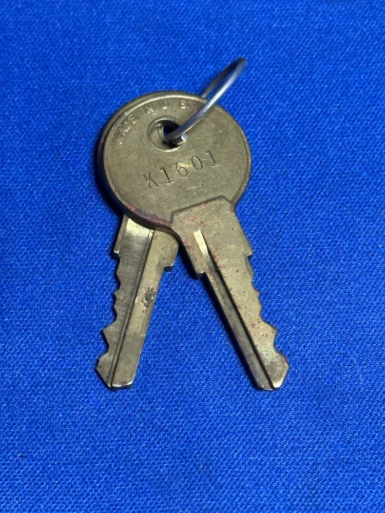 OEM Original Kennedy Toolbox Keys K1601