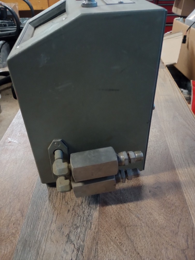 Cambridge Hydrogen Analyzer 120-H / Cambridge Instruments