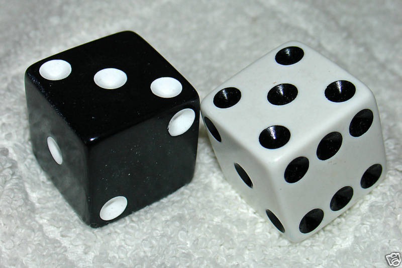1" HUGE BLACK AND WHITE OPAQUE DICE PAIR