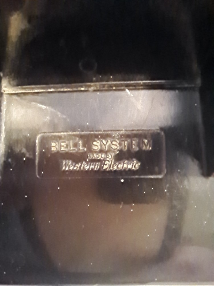 Vintage Bell Systems Black Rotary Telephone. UNTESTED AS IS