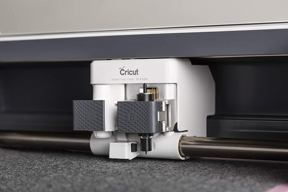 **NEW** Cricut Deep Point Blade + Housing (2002293) ~ FAST SHIPS!!