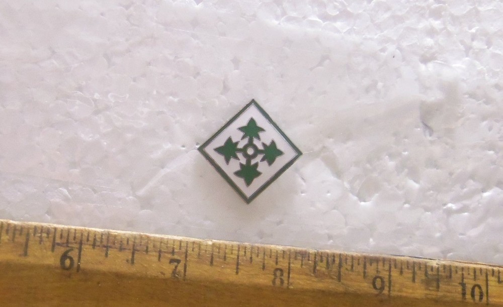 US Army - 4th Infantry Division Pin