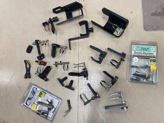 Assorted Archery Bow Rests LOT FREE SHIP!