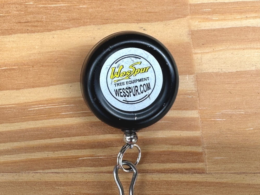 FOX 40 CLASSIC Safety Whistle + Retractable Lanyard