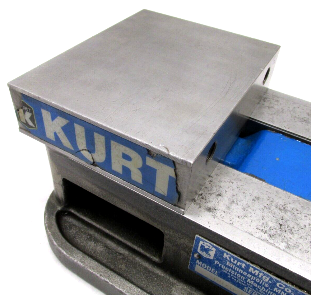 KURT ANGLOCK 6" MILLING MACHINE VISE - #D675