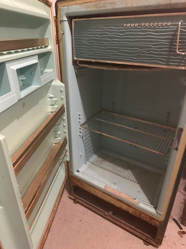 Vintage 50s General Electric Refrigerator