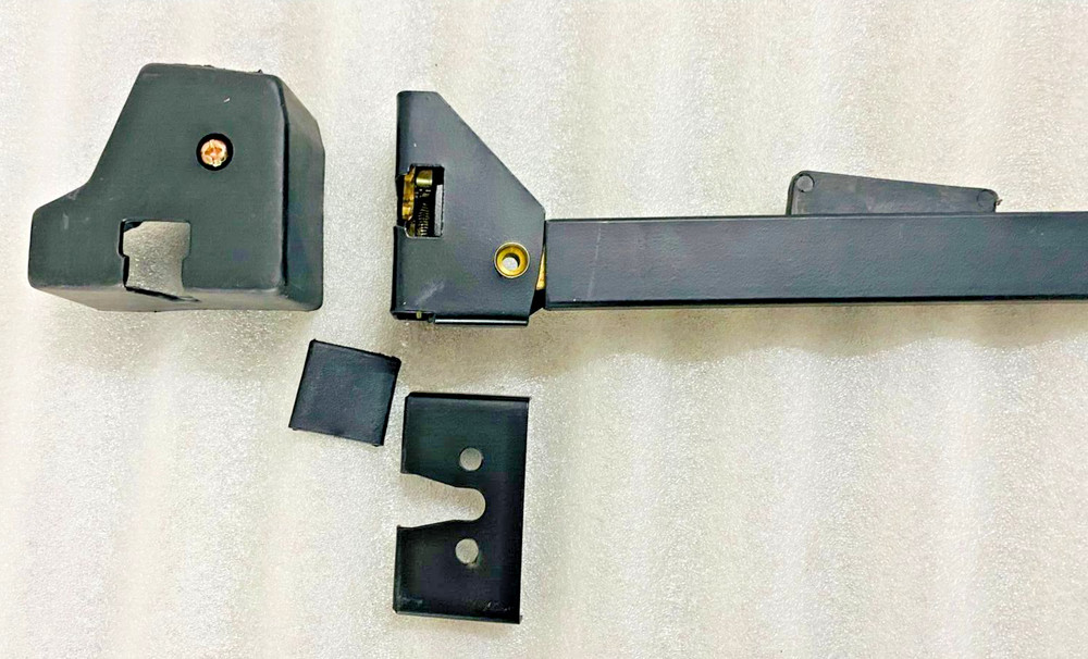 SUITABLE FOR JCB BACKHOE - DOOR LOCK LEFT HAND (PART NO. 123/02450)